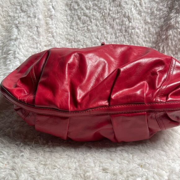 DKNY Red Leather hobo large satchel bag with gold tone accents and hardwares - Picture 8 of 12